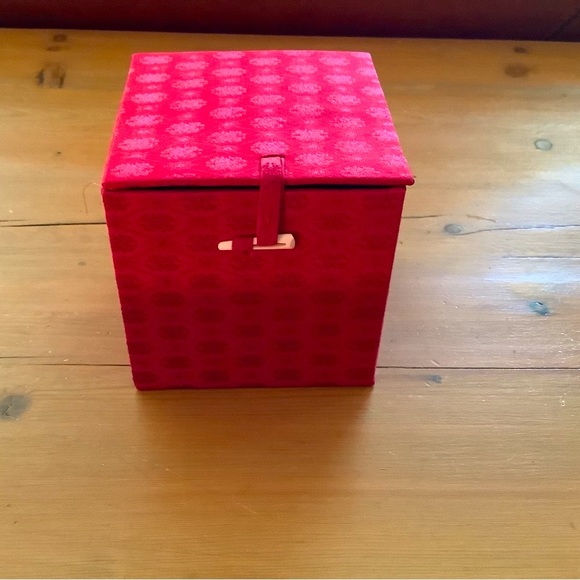 PIERRE DEUX FRENCH GLASS BALL ORNAMENT, RED, PEARS, GRAPES, PINEAPPLE FRUIT - Picture 11 of 12